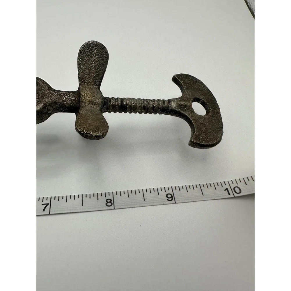 Vintage Style Corkscrew Handle Ice Scoop Cast Metal Industrial Barware Silver